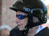 Una nonnina di 105 anni in Harley-Davidson