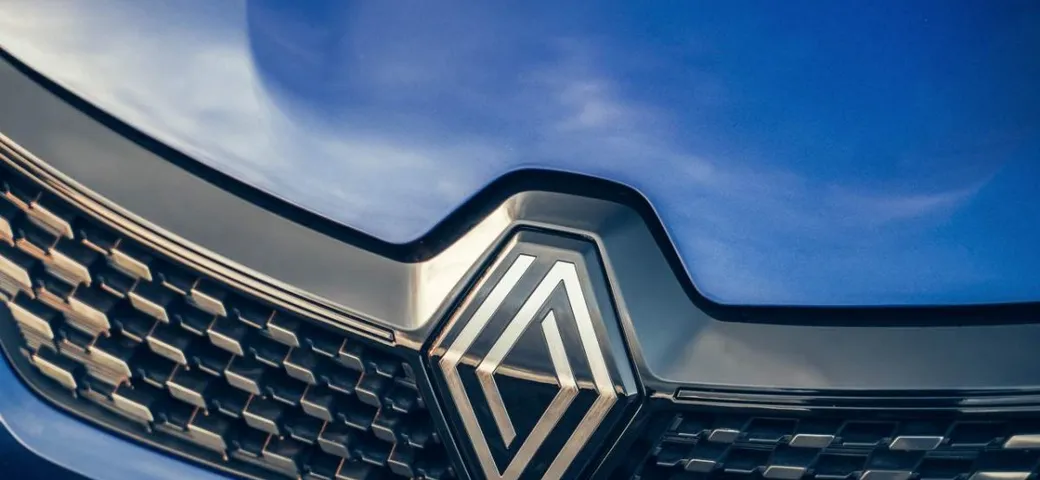 Renault Clio 6, manca poco al debutto: la data del lancio