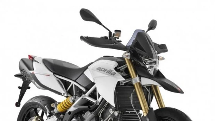 Anteprima Aprilia Dorsoduro 1200 2011
