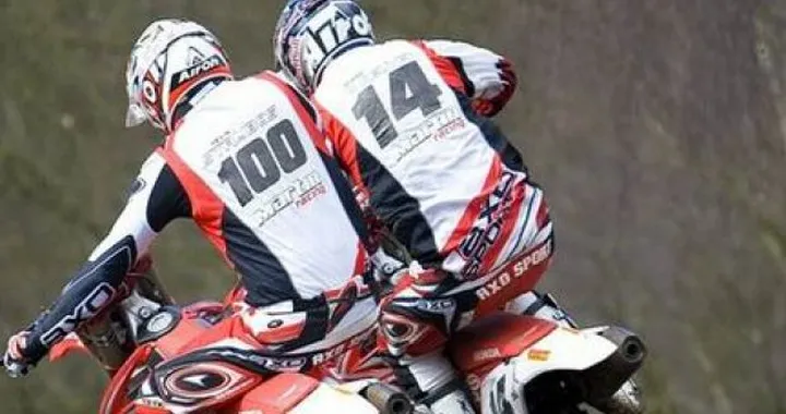 De Reuver e Strijbos con il Team MX Honda Martin iniziano bene la stagione