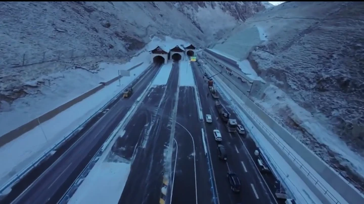 È il nuovo tunnel più lungo del mondo, servono 30 minuti per attraversarlo