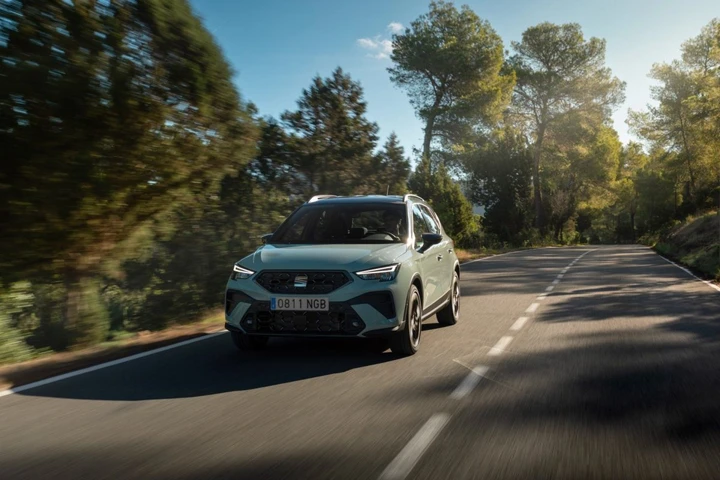 Seat Arona 2026: con il restyling arriva la Black Edition