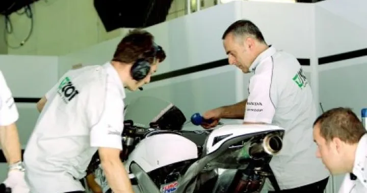 MotoGP: il Team Scot Honda lascia ufficialmente la classe regina