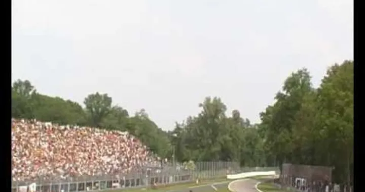 SBK Monza: l'incredibile incidente di Gara 1 visto dalla tribuna