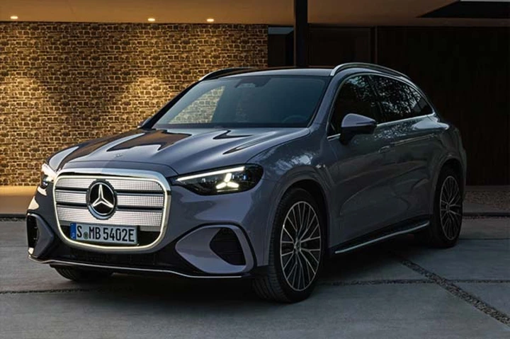 Aprono gli ordini per la nuova Mercedes Benz GLC, 100% elettrica