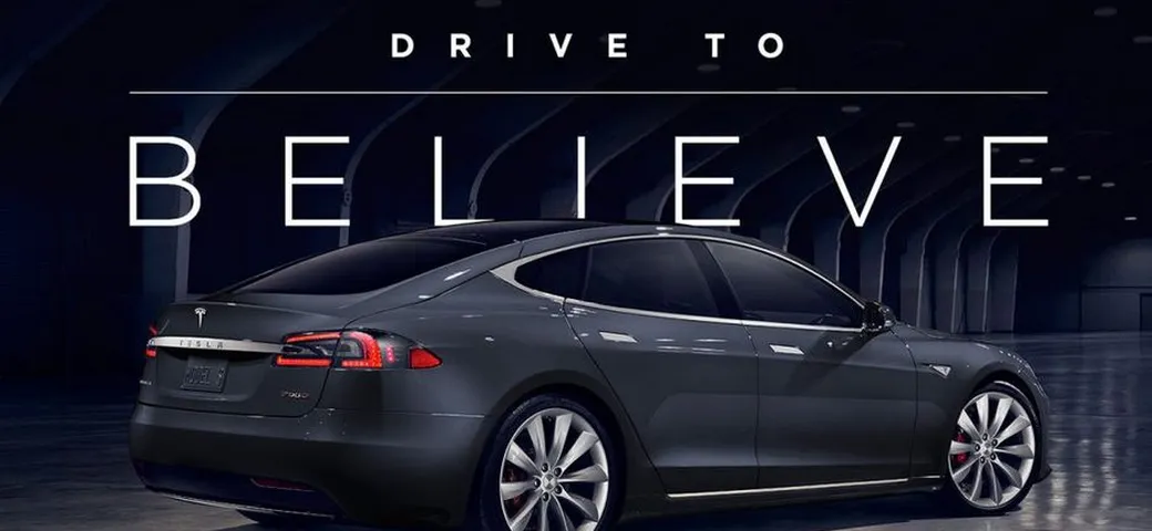 Drive to Believe: una Tesla gratis per una settimana