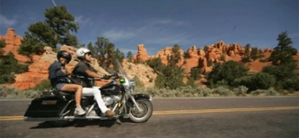 Ovest Americano in Harley-Davidson