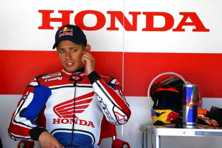 Casey Stoner accetta la sfida di Top Gear per 