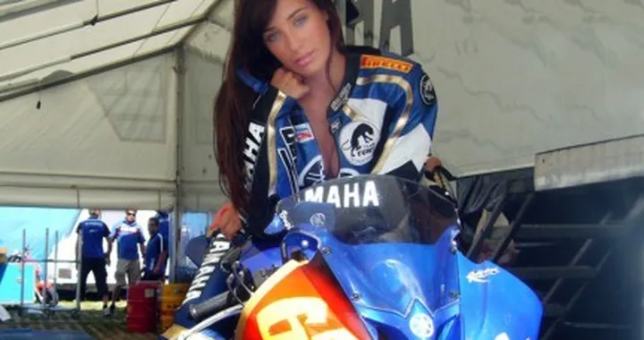 Sexy Bikers: Patrizia Ruiz a Brno