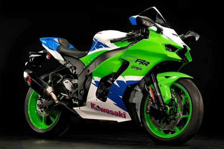 Kawasaki Ninja ZX-10RR 2024 livree retrò