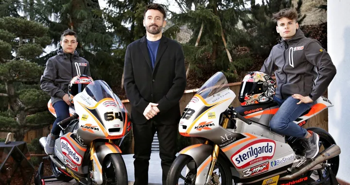Biaggi presenta il Max Racing Team