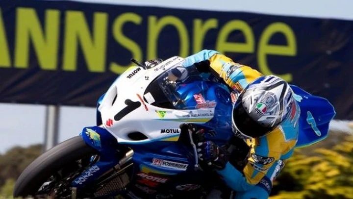 Superbike: Josh Waters con Yoshimura Suzuki, 