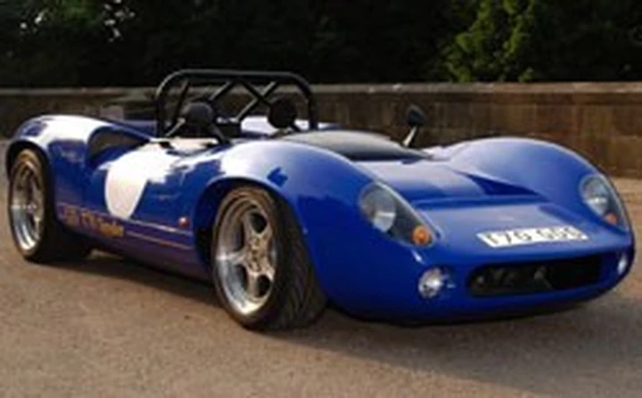 Gardner Douglas T70