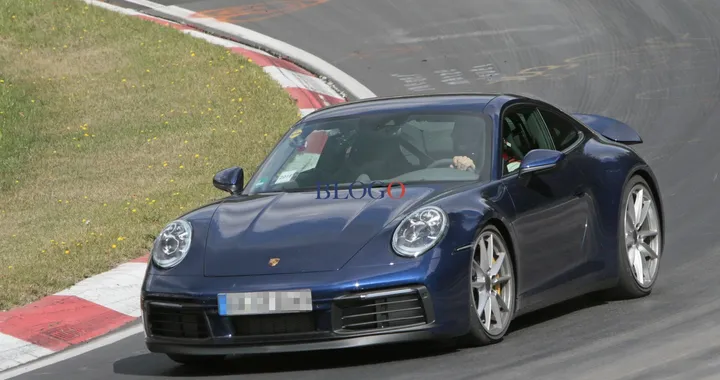 Porsche 911: la generazione 992 senza veli