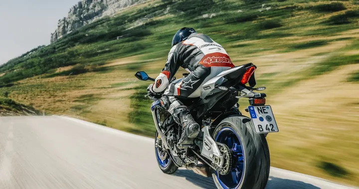 Bridgestone Battlax Hypersport S22: prestazioni al top senza compromessi