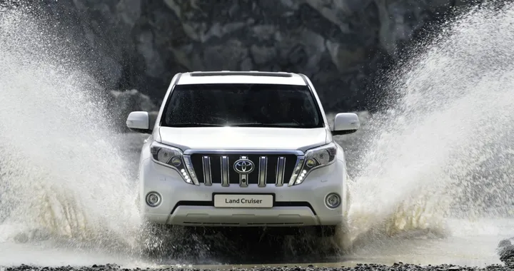 Compra un Land Cruiser...di un signore della guerra!
