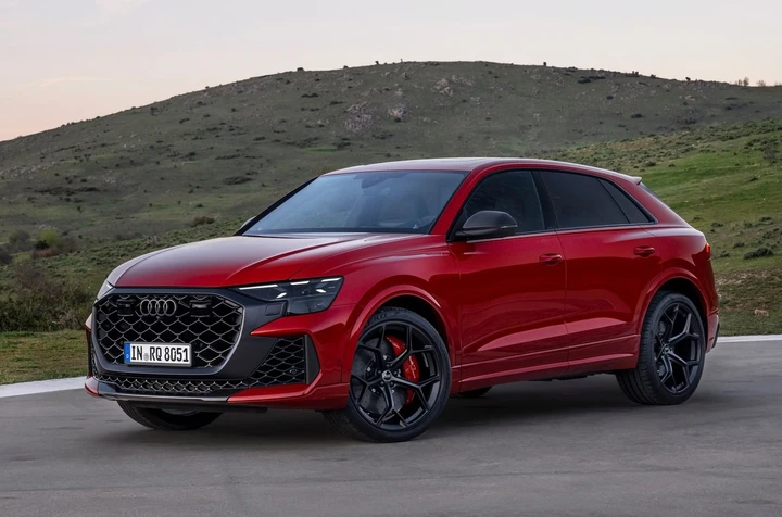 Audi RS Q8 prestazioni