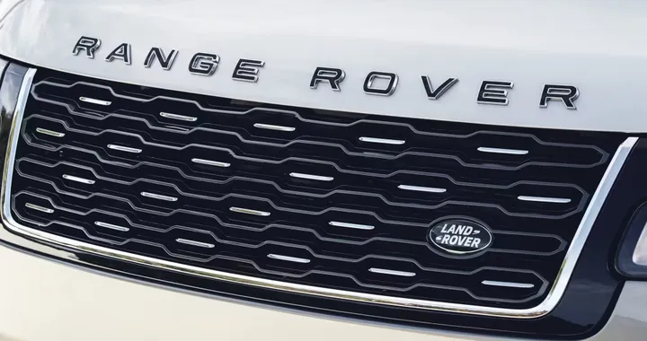 Ritrova la Range Rover rubata dopo due anni, ma c'è un problema
