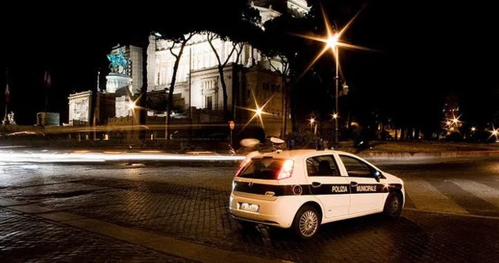 Roma: i vigili ora guidano una Peugeot