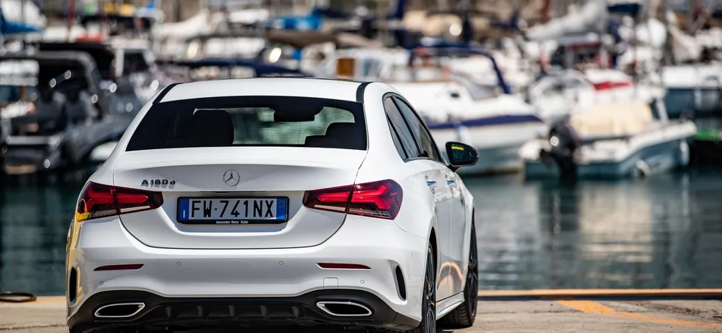 Mercedes Classe A Sedan: il fascino della berlina