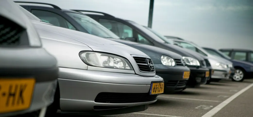 Mercato del noleggio auto: contrazione del 21,9% nel terzo trimestre 2024