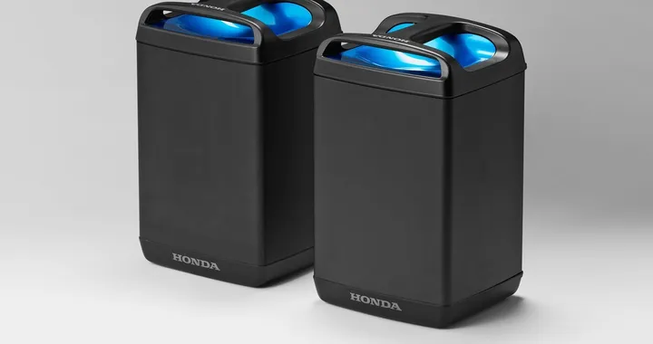 Honda con KTM, Piaggio e Yamaha: insieme per un Consorzio di Batterie Intercambiabili