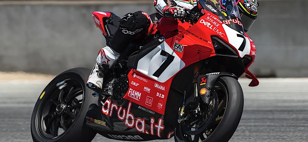 SBK Laguna Seca 2019: Chaz Davies trionfa in Gara 2