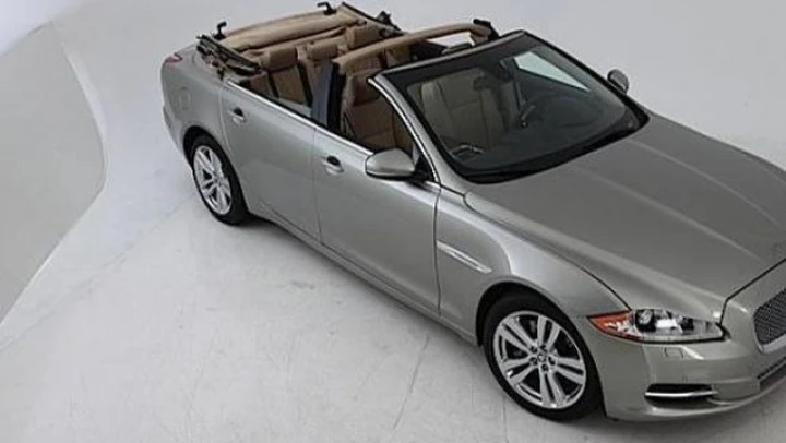 Newport Convertible Jaguar XJL Cabriolet