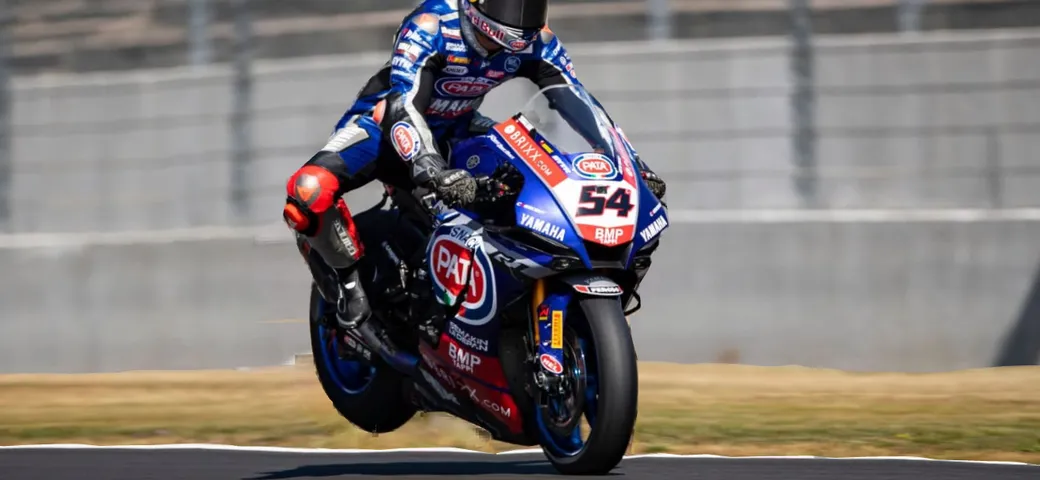 SBK, Magny-Cours: Razgatlioglu domina Gara 1. A podio Locatelli