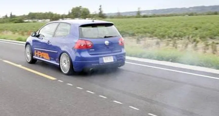 Volkswagen Golf R32 by HPA - 575 cavalli