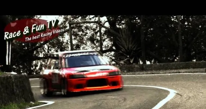 Peugeot 106 con motore della Suzuki Hayabusa