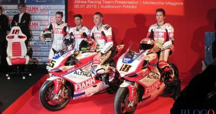 Ducati Althea Racing lancia la sfida 2015 in Superbike e Superstock 1000 [Foto &amp; Video]