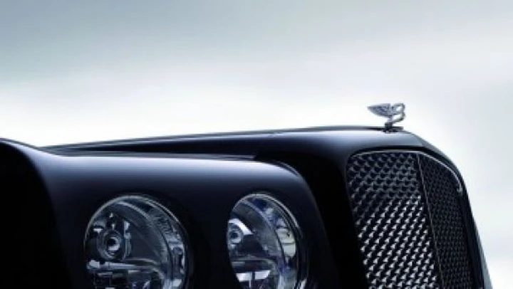 Bentley: richiamo per un problema alla 