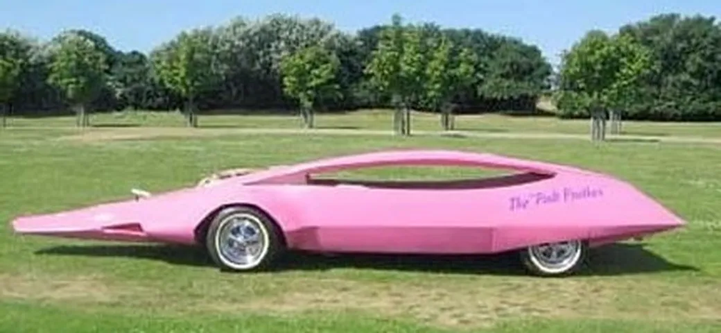 All'asta la macchina della pantera rosa
