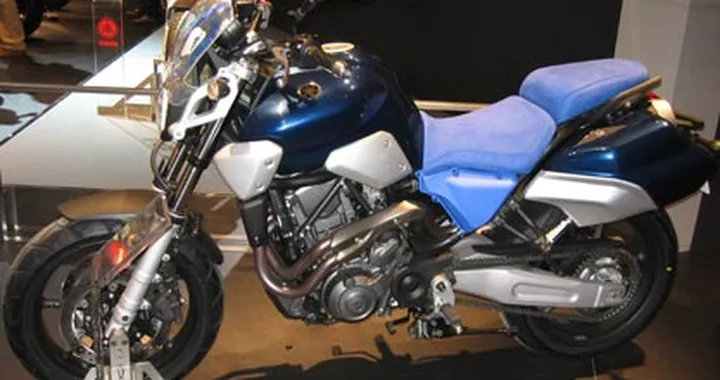 Salone Milano - Yamaha MT-03 Spider Smart City