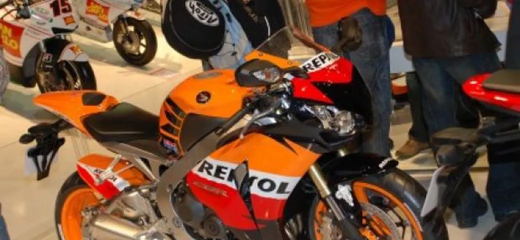 Honda CBR1000RR Fireblade 2009