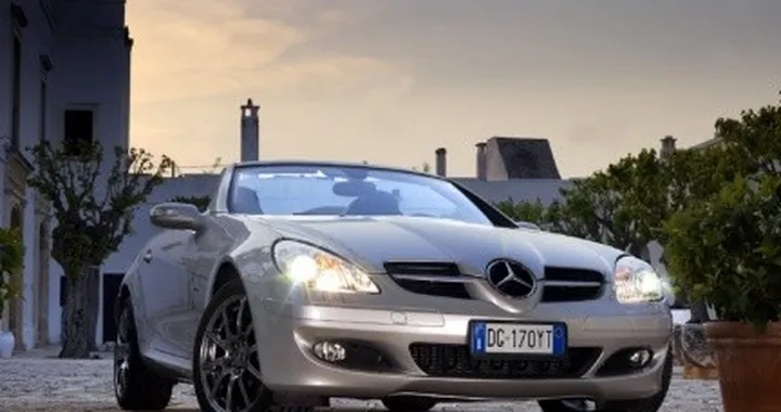 Mercedes SLK Edition 10: finalmente in Italia