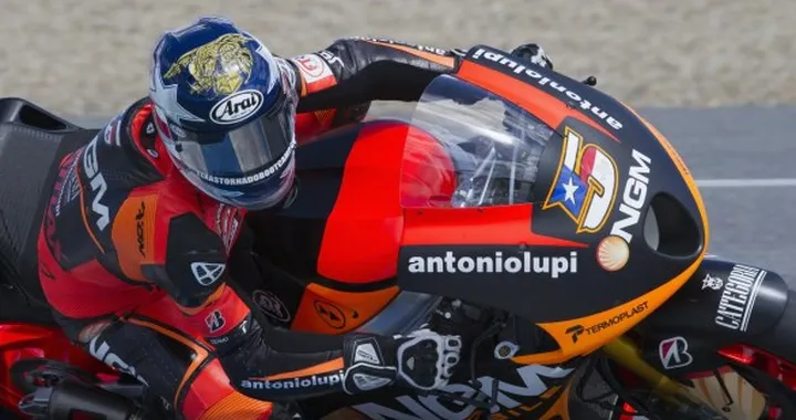 MotoGP: Colin Edwards fiducioso nel rinnovo con Forward Racing per il 2014