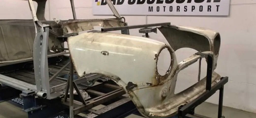 Project Binky: quando la Mini adotta il motore della Celica