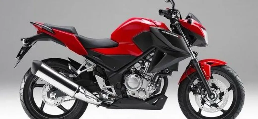 Honda CB300F 2015: la piccola 'naked' di casa Honda presto in Europa [Foto e Video]