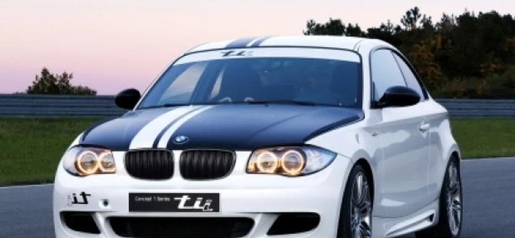 Nuova BMW Serie 1 M: 400 Cv per la piccola M1