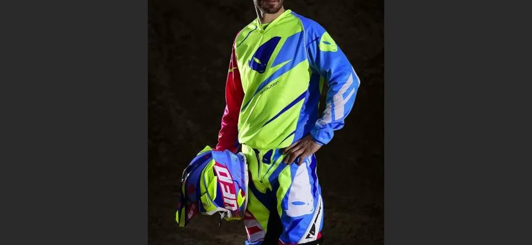 Ufo Plast: abbigliamento moto Revolution Limited Edition