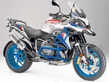 BMW R 1800 GS: la regina delle maxi enduro spinta dal motore della R 18