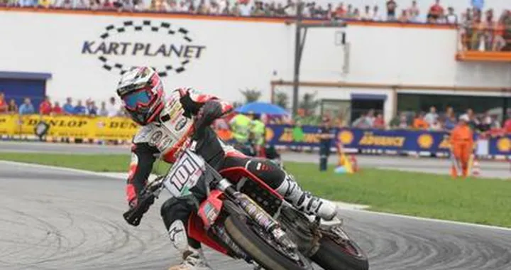 Italiano supermoto a Busca: dominio VDB e Delepine