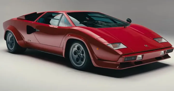 Vende la sua Countach nel 1999, 26 anni dopo prova a ricomprarla invano