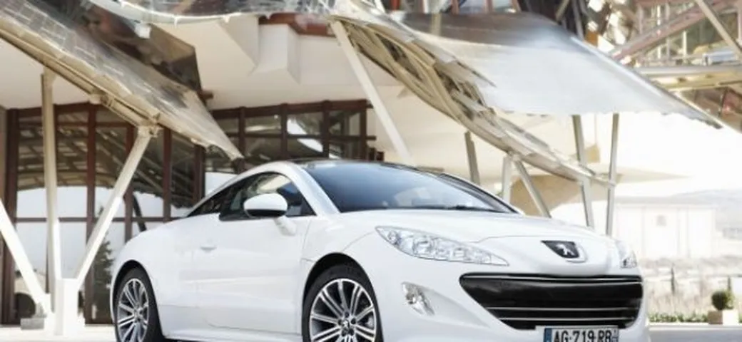 Peugeot RCZ: nuove immagini e informazioni ufficiali