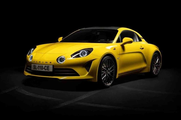 Alpine A110: tutte le caratteristiche della versione speciale Color Edition