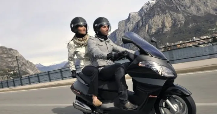 Aprilia Atlantic 300 disponibile presso i concessionari a 3.550 euro