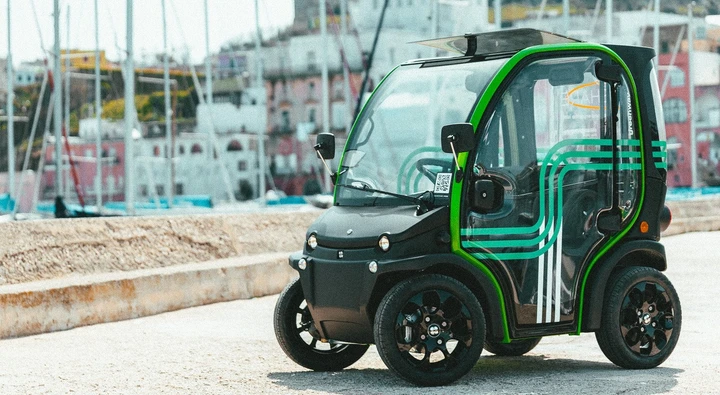 Car sharing elettrico a Procida: arriva Birò Share