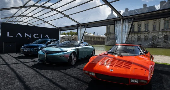 Al Chantilly Arts &amp; Élégance Richard Mille le glorie di Stellantis brillano come gemme
